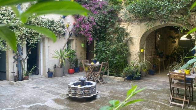 L'Isle Apartment Beaucaire  Bagian luar foto