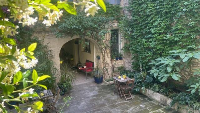 L'Isle Apartment Beaucaire  Bagian luar foto