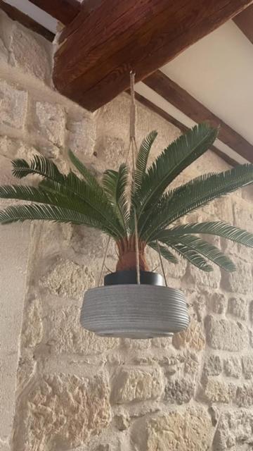 L'Isle Apartment Beaucaire  Bagian luar foto